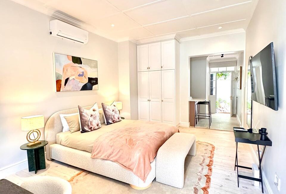 Queens Suites – Lounge Area