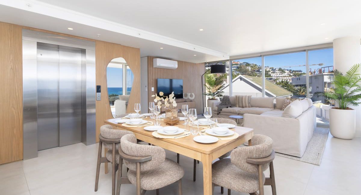 Bantry Bay Beauty - Dining Area