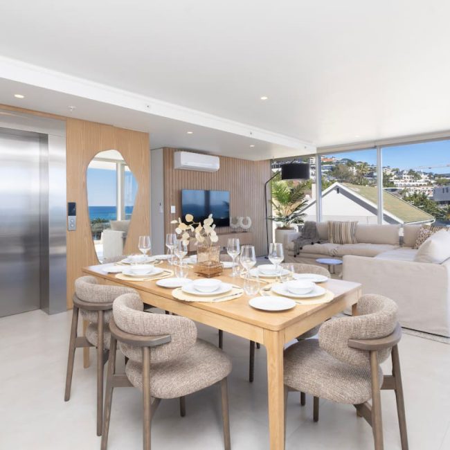 Bantry Bay Beauty - Dining Area
