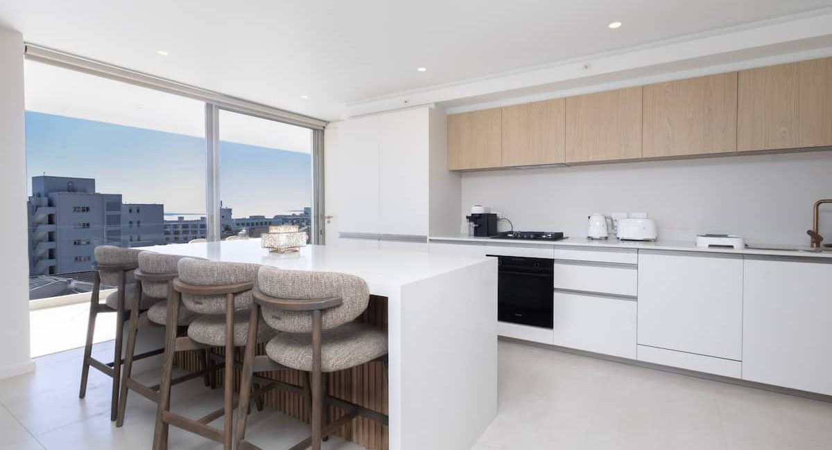 Bantry Bay Beauty - Kitchen